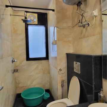 Bathroom in 3 BHK Builder Floor at Panchsheel Enclave – for Rent