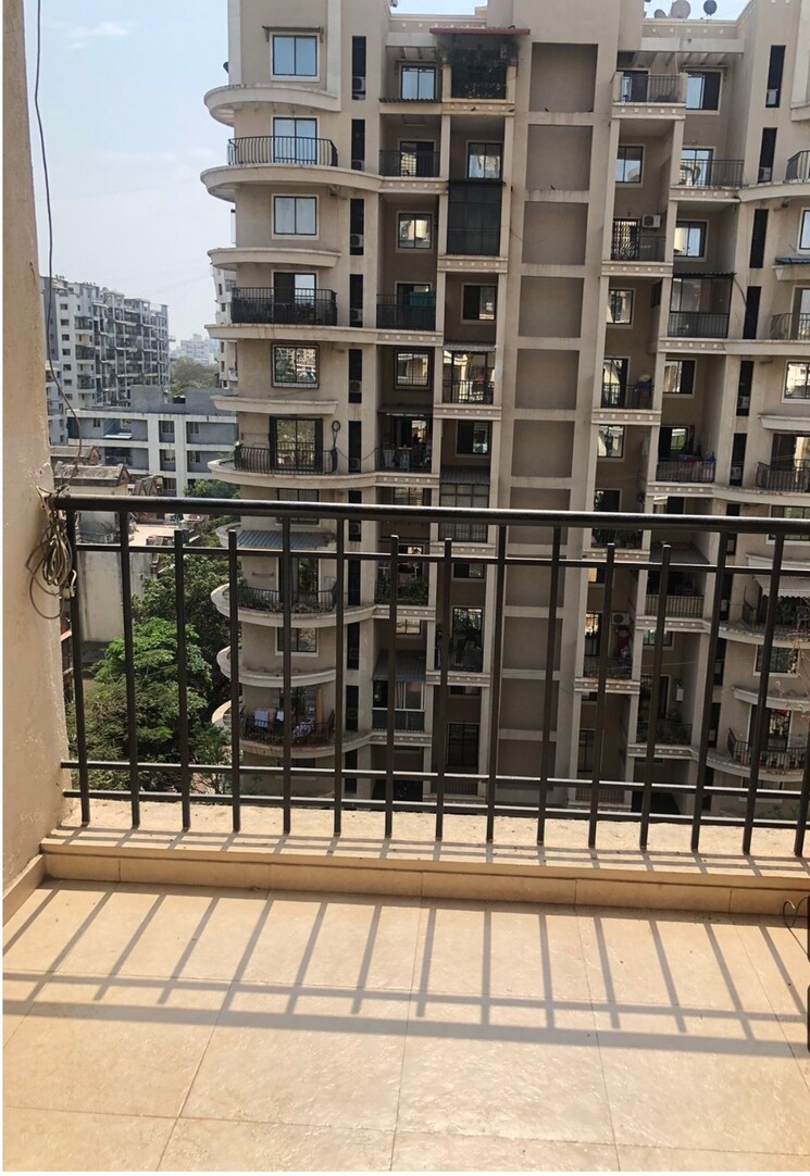 Balcony, eisha-loreals 3 Bedroom 1580 Sq.Ft. Apartment In Kondhwa Pune 8738650