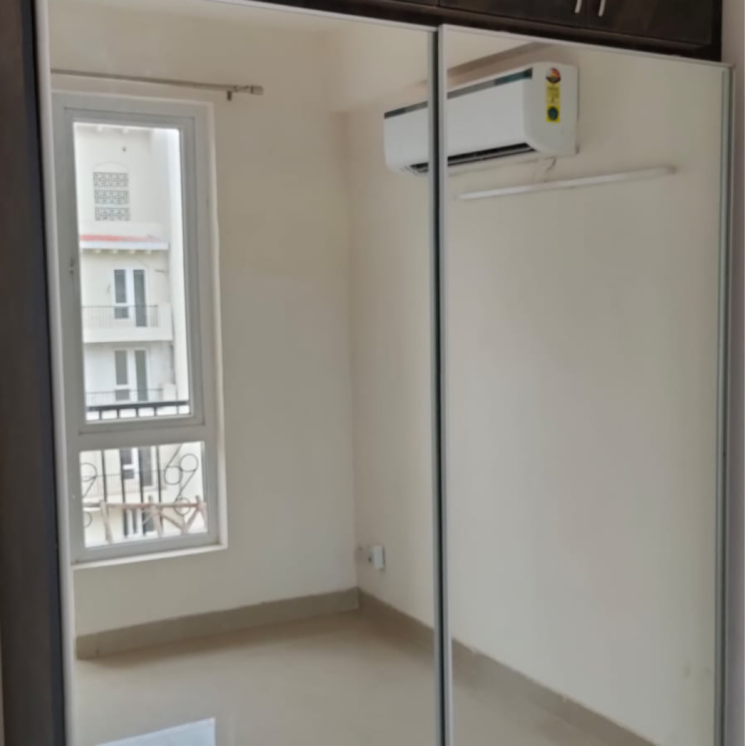 undefined, emaar-emerald-estate 2.5 Bedroom 1395 Sq.Ft. Apartment In Medawas Gurgaon 8738661