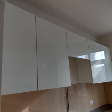 Furnished Amenities in 2.5 BHK Apartment at Emaar Emerald Estate, Medawas – for Rent