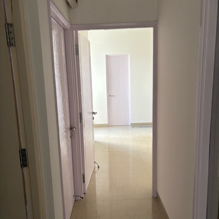 undefined, emaar-emerald-estate 2.5 Bedroom 1020 Sq.Ft. Apartment In Medawas Gurgaon 8738665