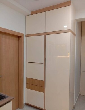 Room in 3 BHK Apartment at Kalpataru Residency, Sanath Nagar – for Sale