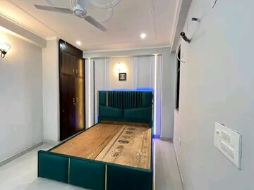 Bedroom in 2 BHK Builder Floor at Saket – for Rent