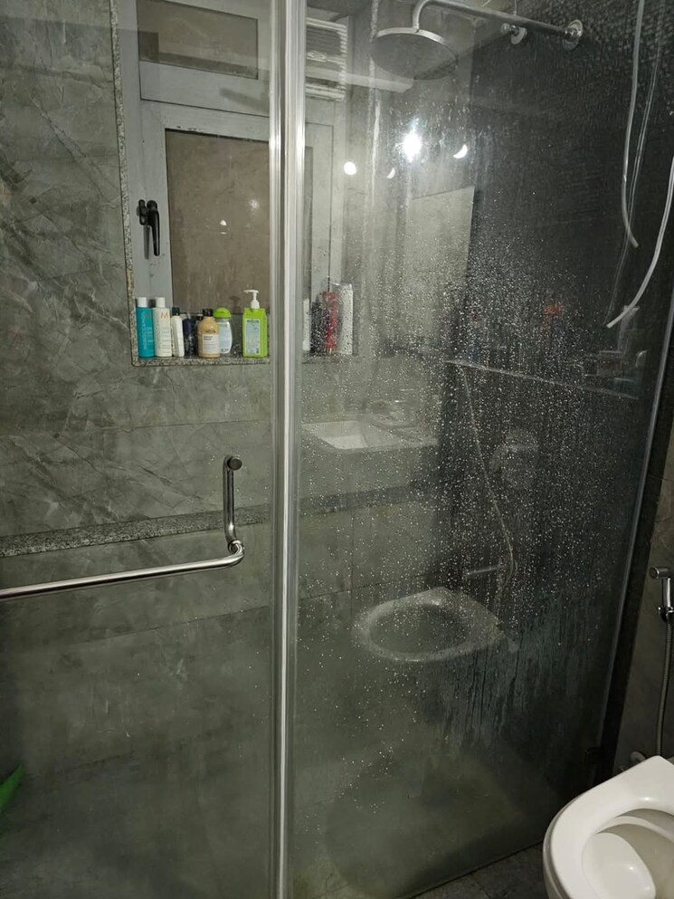 Bathroom, amanora-adreno-towers 3 Bedroom 1200 Sq.Ft. Apartment In Hadapsar Pune 8738696