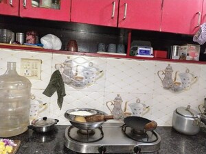 Master Bedroom in 2 BHK Builder Floor at Govindpuri – for Sale