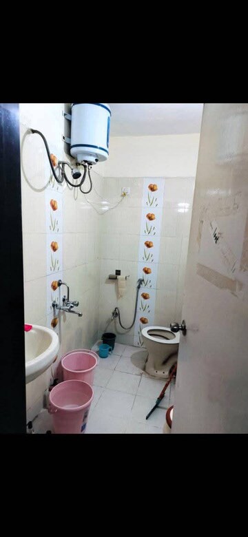 Master Bedroom in 2 BHK Apartment at Escala Kharadi, Kharadi – for Rent