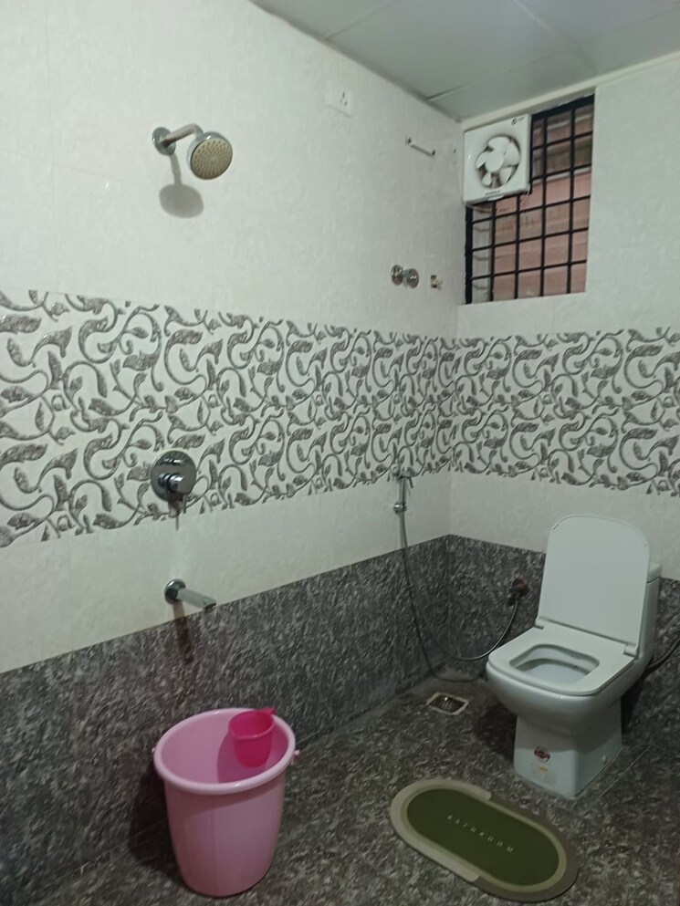 Bathroom, chethana-green-park 2 Bedroom 1102 Sq.Ft. Apartment In Sarjapur Road Bangalore 8738709