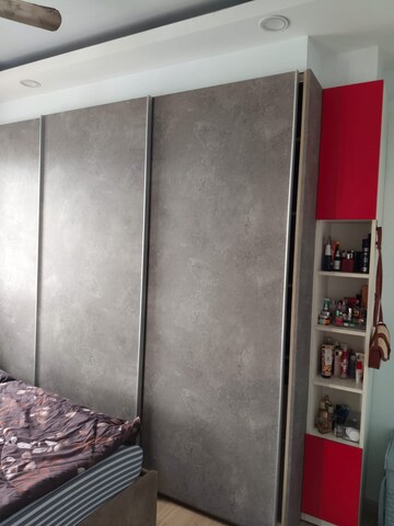 Furnished Amenities in 2.5 BHK Apartment at DLF Westend Heights New Town, Akshayanagar – for Rent