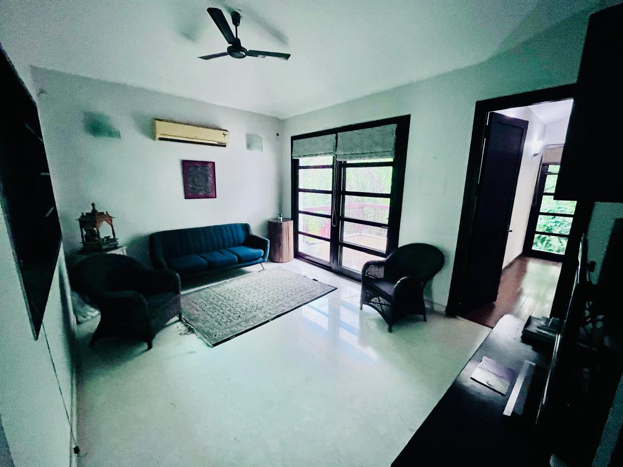 3.5 BHK + Pooja Room,Servant Room,Study Room Villa For Sale in Vipul Tatvam Villas