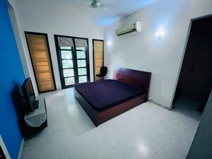 Living Room in 3.5 BHK Villa at Vipul Tatvam Villas, Sector 48 – for Sale