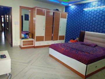 Bedroom in 4 BHK Builder Floor at Rohini Sector 23 – for Sale
