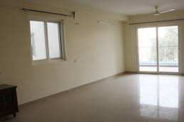 2 BHK Apartment For Rent in Flower Valley Complex