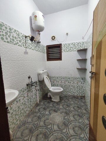 Bathroom in 1 BHK Builder Floor at Btm Layout Stage 2 – for Rent