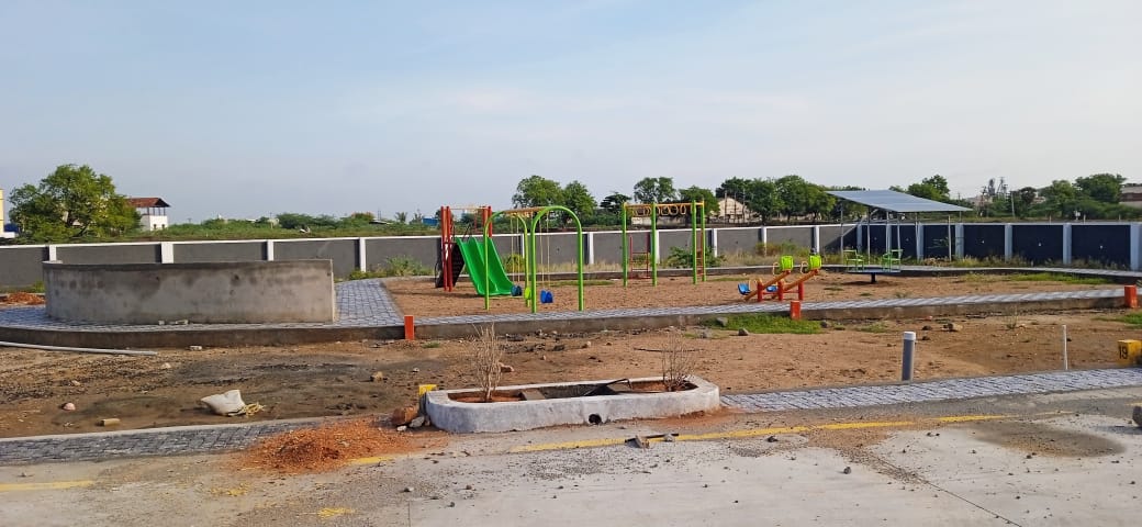 Plot For Sale in On Road Plots