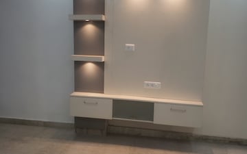 2 BHK Builder Floor For Rent in Janakpuri