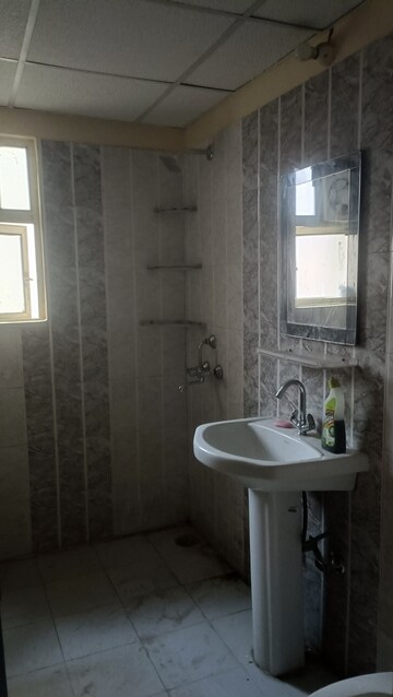 Bathroom in 3 BHK Apartment at Gardenia Gateway, Sector 75 – for Rent
