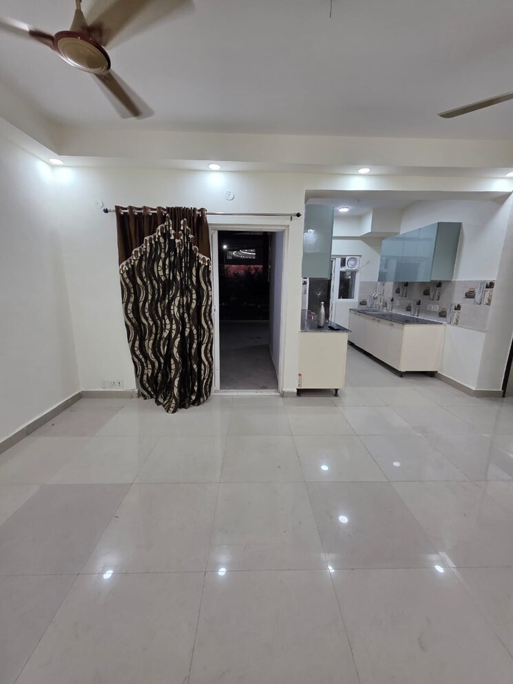 Master Bedroom, aims-golf-avenue-i 3 Bedroom 1750 Sq.Ft. Apartment In Sector 75 Noida 8738850