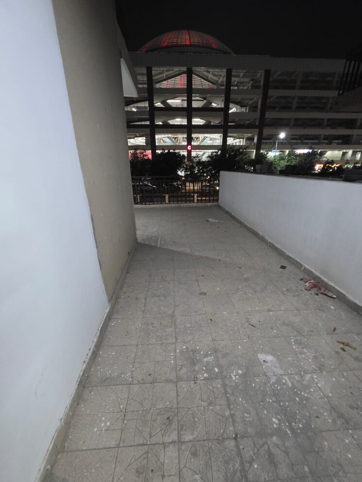 Balcony, aims-golf-avenue-i 3 Bedroom 1750 Sq.Ft. Apartment In Sector 75 Noida 8738850