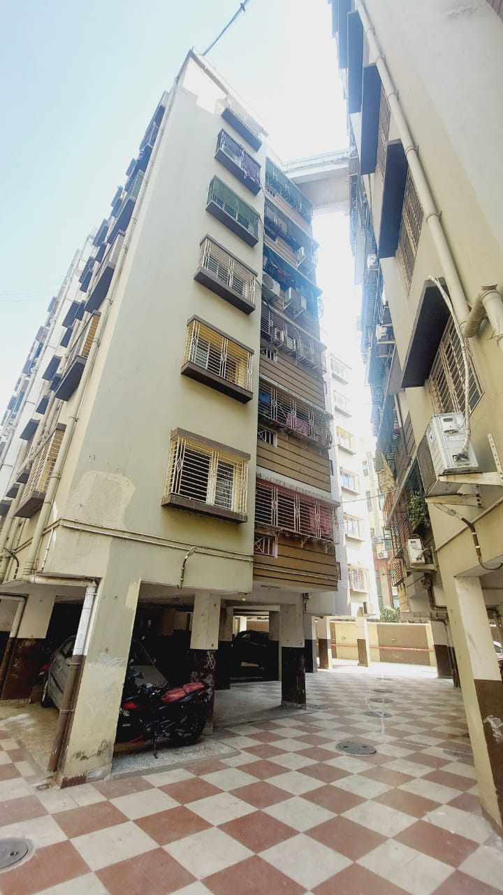 2.5 BHK + Study Room Apartment For Sale in RBM Valley