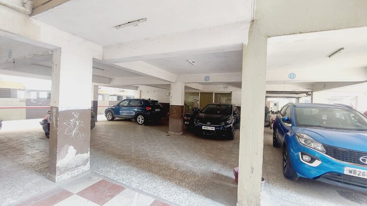  Parking, rbm-valley 2.5 Bedroom 1090 Sq.Ft. Apartment In Kaikhali Kolkata 8738869