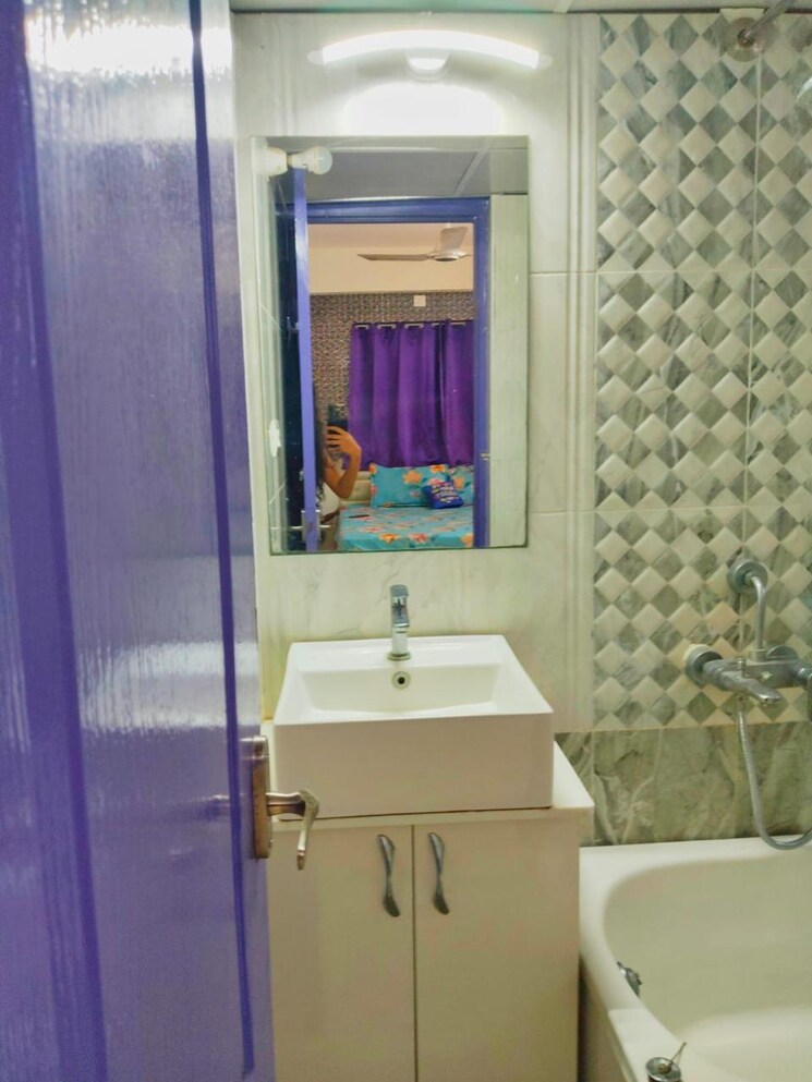 Bathroom, sls-spring-woods 3 Bedroom 1555 Sq.Ft. Apartment In Harlur Bangalore 8738886