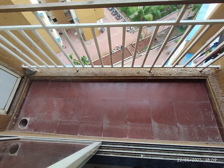 Balcony, laxmi-avenue-d-global-city-ph-1 2 Bedroom 940 Sq.Ft. Apartment In Virar West Palghar 8738928