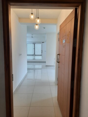 Building Lobby in 2.5 BHK Apartment at Kolte Patil iTowers Exente, Electronic City Phase I – for Rent