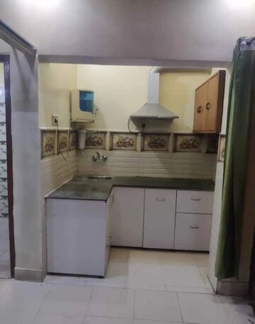 Kitchen in 1 BHK Villa at Aliganj – for Rent
