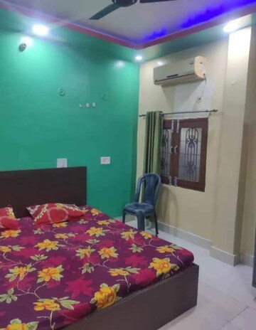Bedroom in 1 BHK Villa at Aliganj – for Rent