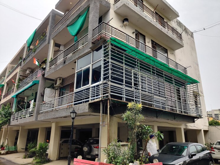Exterior View, sunshine-enclave 3 Bedroom 1400 Sq.Ft. Builder Floor In Vip Road Zirakpur 8739022