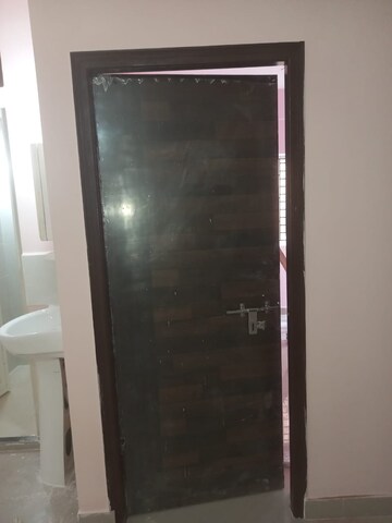 Attached Bathroom in 2 BHK Apartment at Rajarhat Road – for Sale