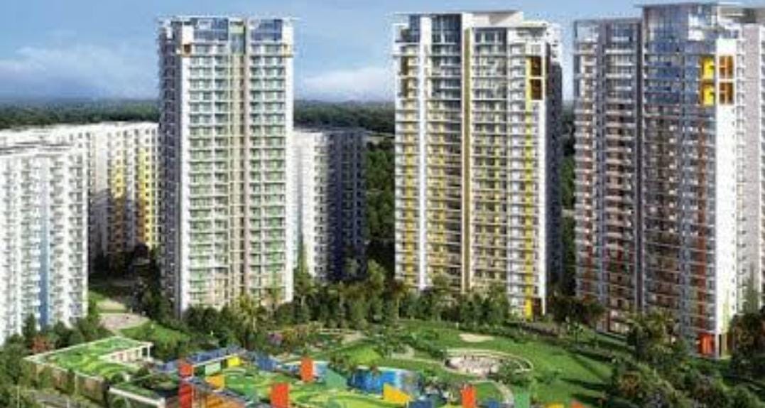 4 BHK + Servant Room 3577 Sq.Ft. Apartment in DLF Privana