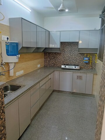 Kitchen in 1 BHK Independent House at Sector 19 – for Rent