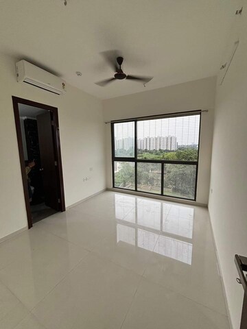 Master Bedroom in 3 BHK Apartment at Lodha Palava Serenity C, Dombivli East – for Rent
