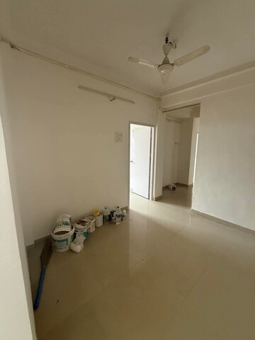 Room in 3 BHK Apartment at Andheri West – for Rent