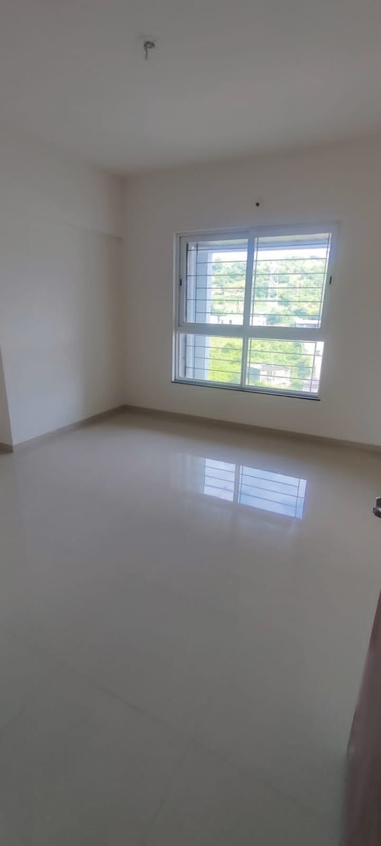 Bedroom, dahanukar colony 3 Bedroom 1600 Sq.Ft. Apartment In Dahanukar Colony Pune 8739117