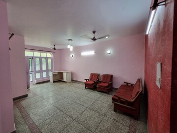 Living Room in 2 BHK Independent House at Sector 19 – for Rent