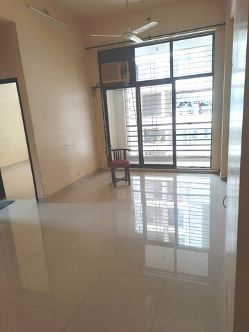 2 BHK Apartment For Rent in Omkar Meridia, Kurla West