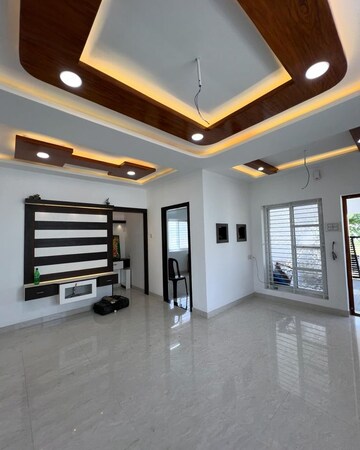 Building Lobby in 3 BHK Builder Floor at Pitampura – for Rent