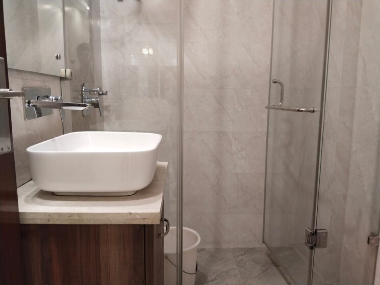 Master Bedroom, chittaranjan park 2 Bedroom 125 Sq.Yd. Builder Floor In Chittaranjan Park Delhi 8739281