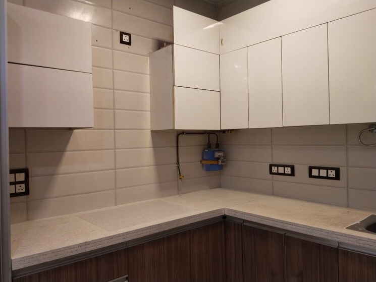 Kitchen, chittaranjan park 2 Bedroom 125 Sq.Yd. Builder Floor In Chittaranjan Park Delhi 8739281