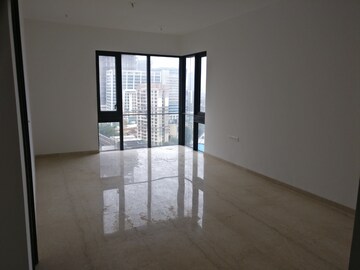 Room in 3 BHK Apartment at Lodha Allura, Worli – for Rent