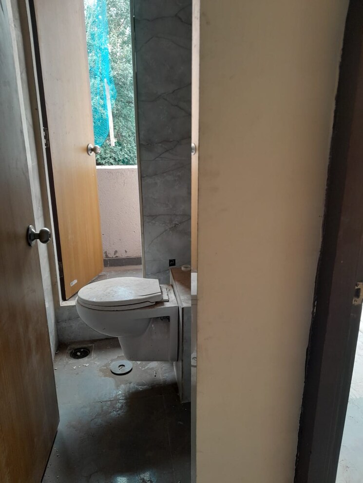 Bathroom, rameshwar-chs-dhobi-ali 1 Bedroom 600 Sq.Ft. Apartment In Dhobi Ali Thane 8739314