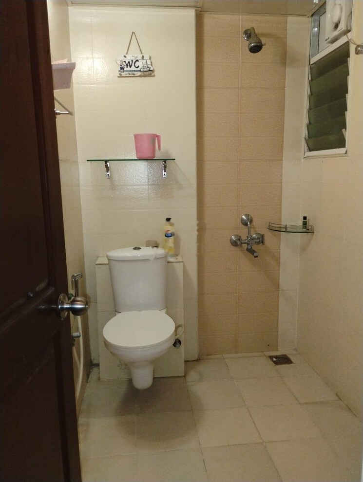 Bathroom, confident-phoenix 3 Bedroom 1000 Sq.Ft. Apartment In Kasavanahalli Bangalore 8739294