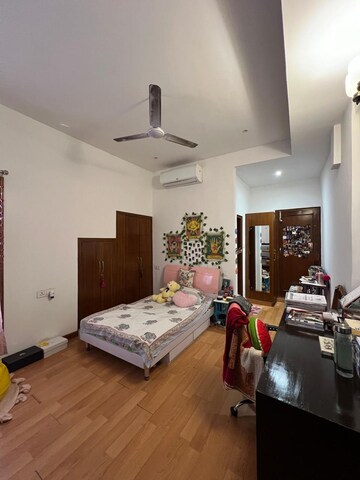 Bedroom in 2 BHK Builder Floor at Sarvodaya Enclave – for Rent