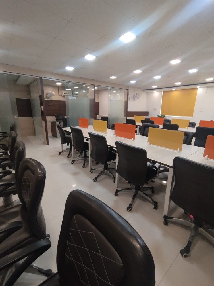 Team Area, sector 3 Commercial Office Space 1200 Sq.Ft. In Sector 3 Noida 8739327
