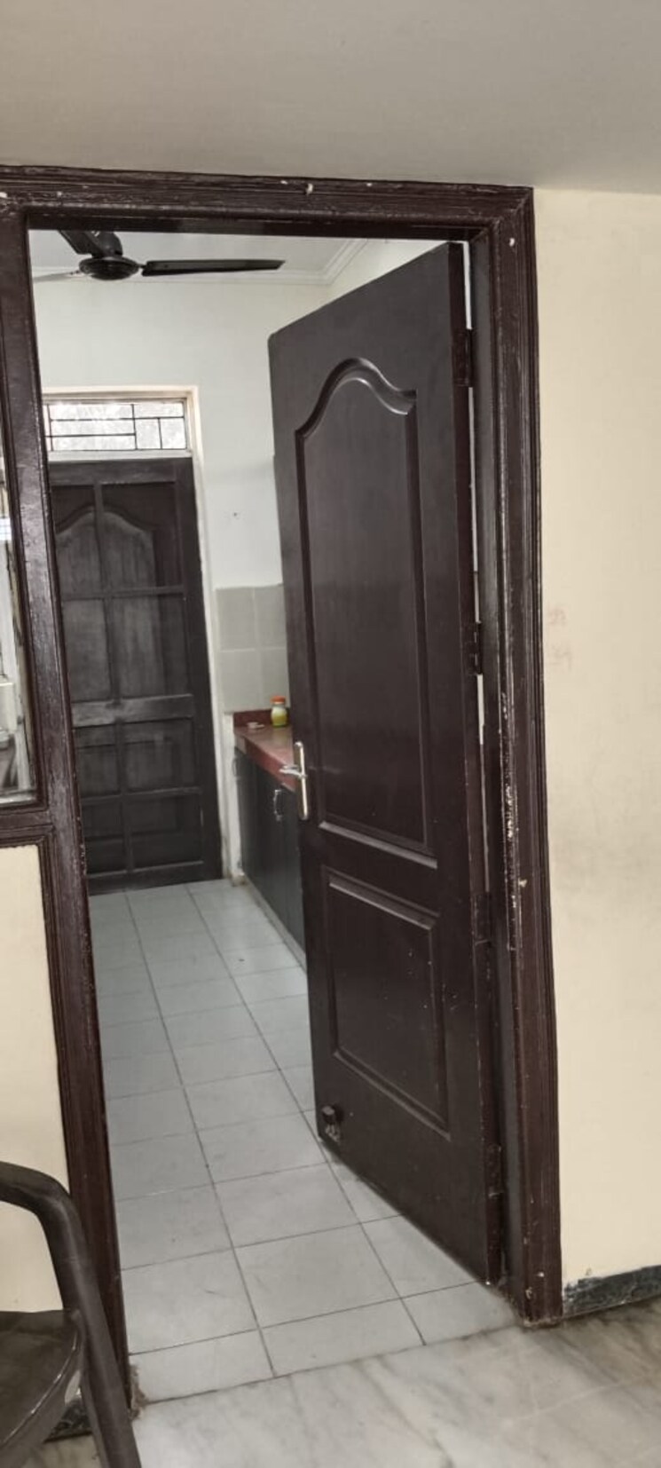 Bathroom, uppal-southend 3.5 Bedroom 2700 Sq.Ft. Builder Floor In Sector 49 Gurgaon 8739359