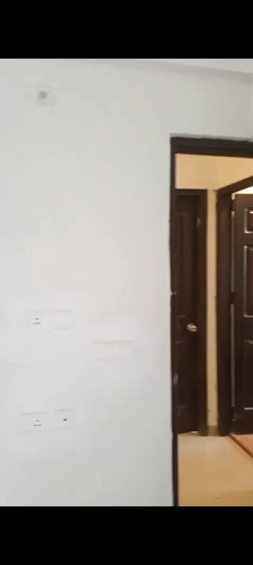 Furnished Amenities in 2.5 BHK Apartment at Prateek Grand City, Siddharth Vihar – for Rent
