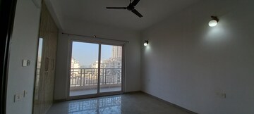 Room in 2 BHK Apartment at ACE Parkway, Sector 150 – for Rent