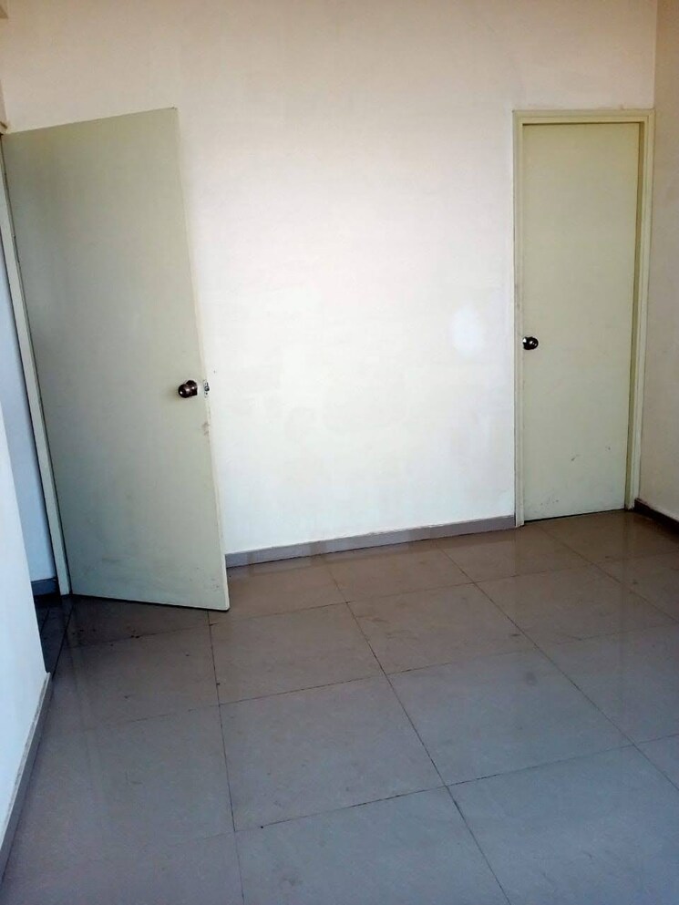 Room, pyramid-urban-homes-2 2 Bedroom 603 Sq.Ft. Apartment In Sector 86 Gurgaon 8739383